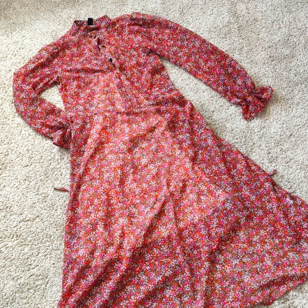 Gorgeous women's floral cottage midi dress